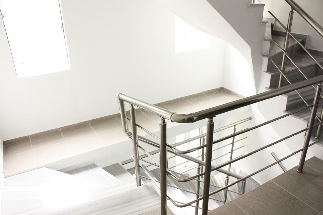 Alexandra'S Apartments Sarande Ngoại thất bức ảnh