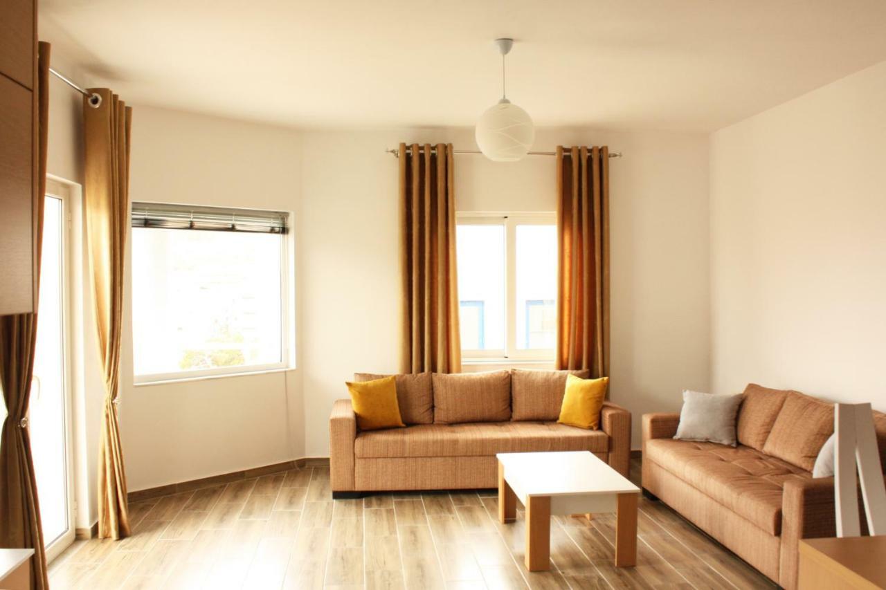 Alexandra'S Apartments Sarande Ngoại thất bức ảnh