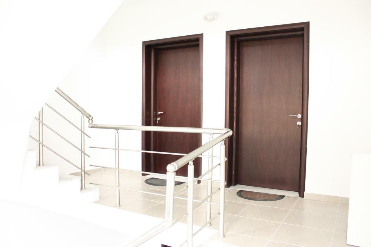 Alexandra'S Apartments Sarande Ngoại thất bức ảnh