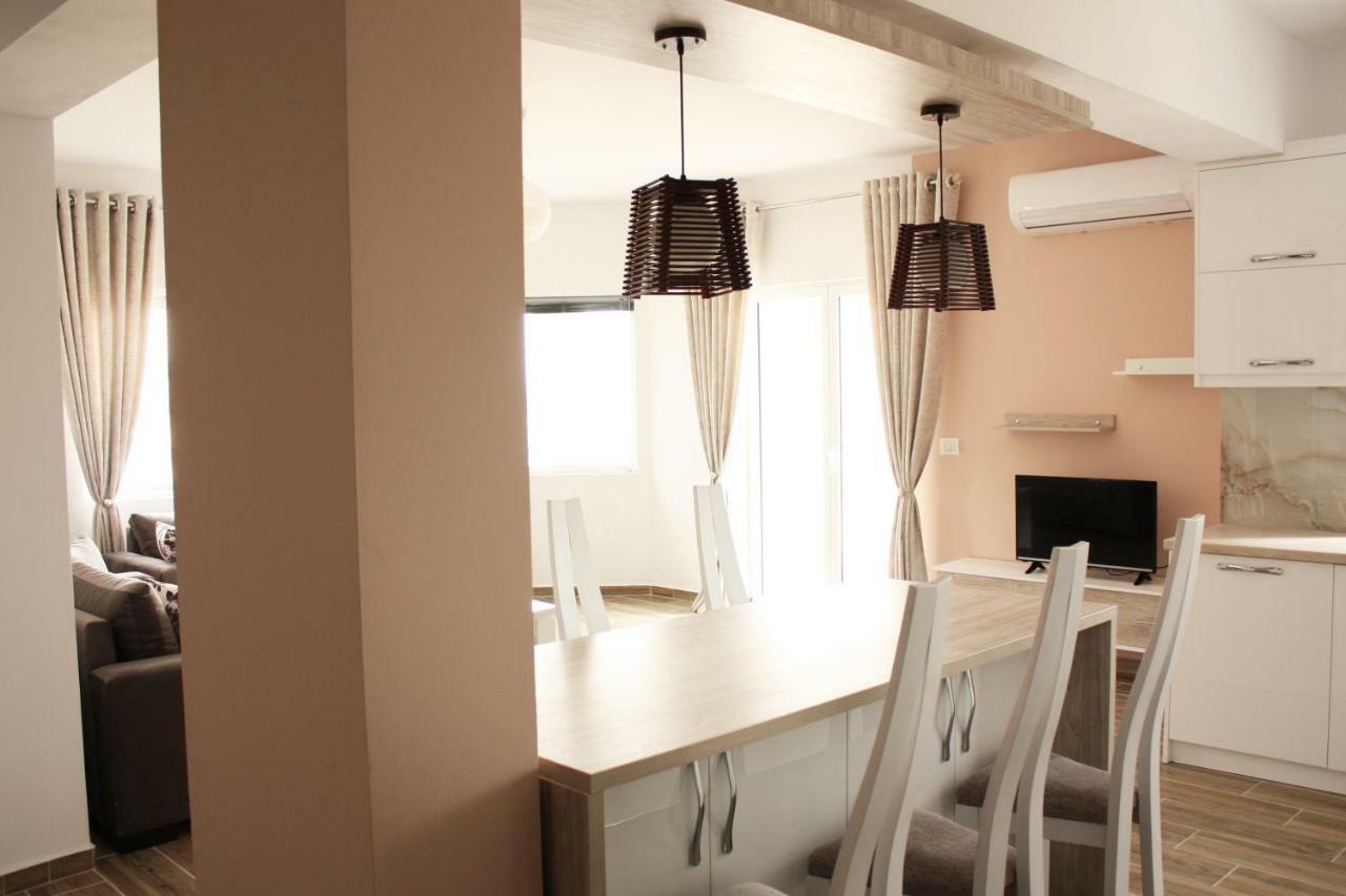 Alexandra'S Apartments Sarande Ngoại thất bức ảnh