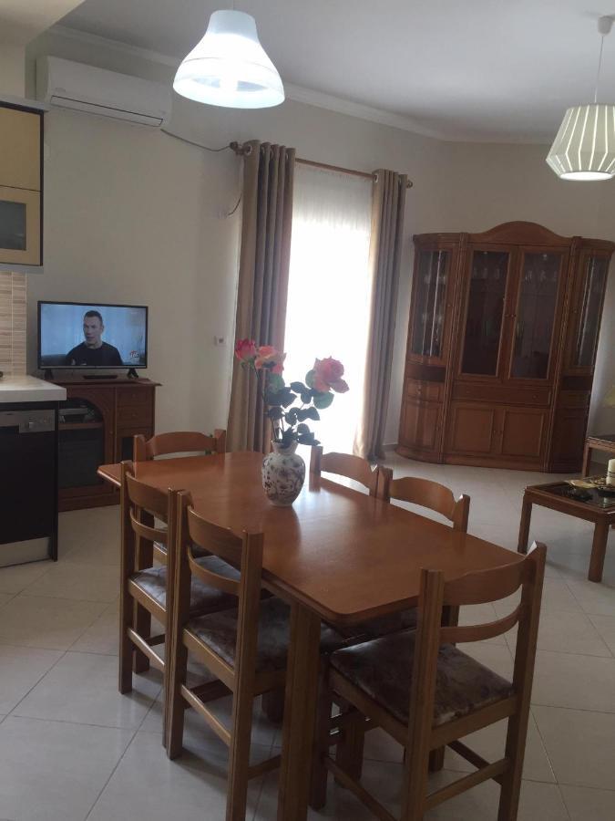 Alexandra'S Apartments Sarande Ngoại thất bức ảnh